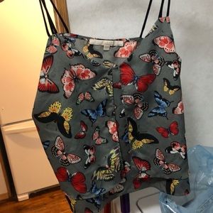 Guess butterfly crop